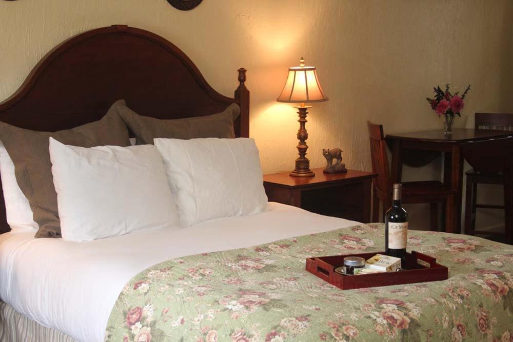 Standard Double Queen Room,118378318:JPEG